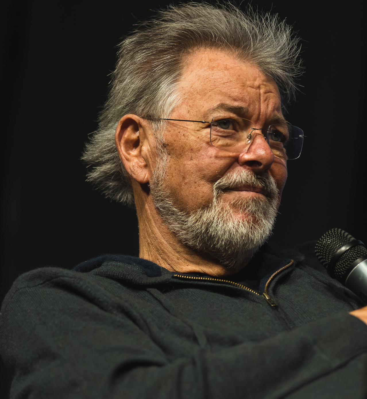 Jonathan Frakes